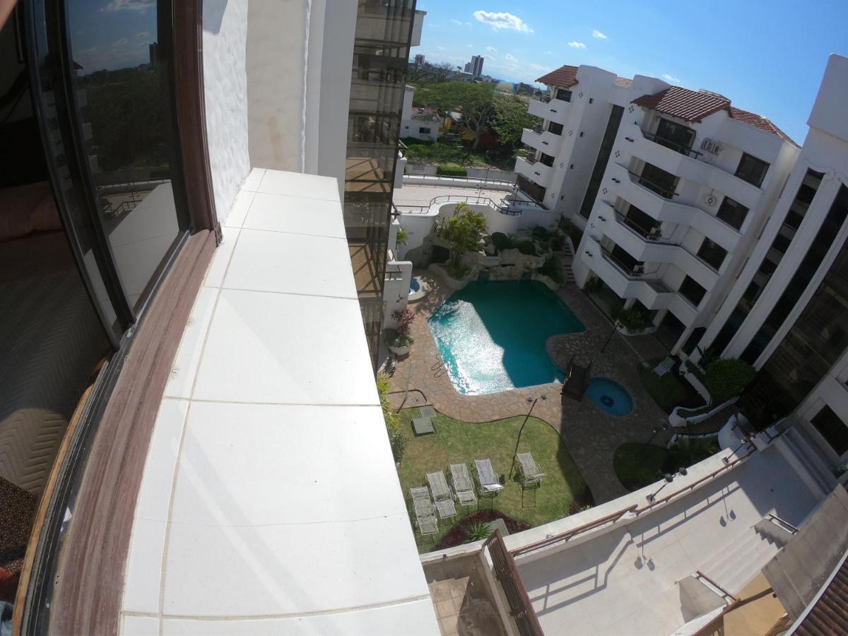 Suites Casa Blanca+ Santa Cruz de La Sierra Exterior photo